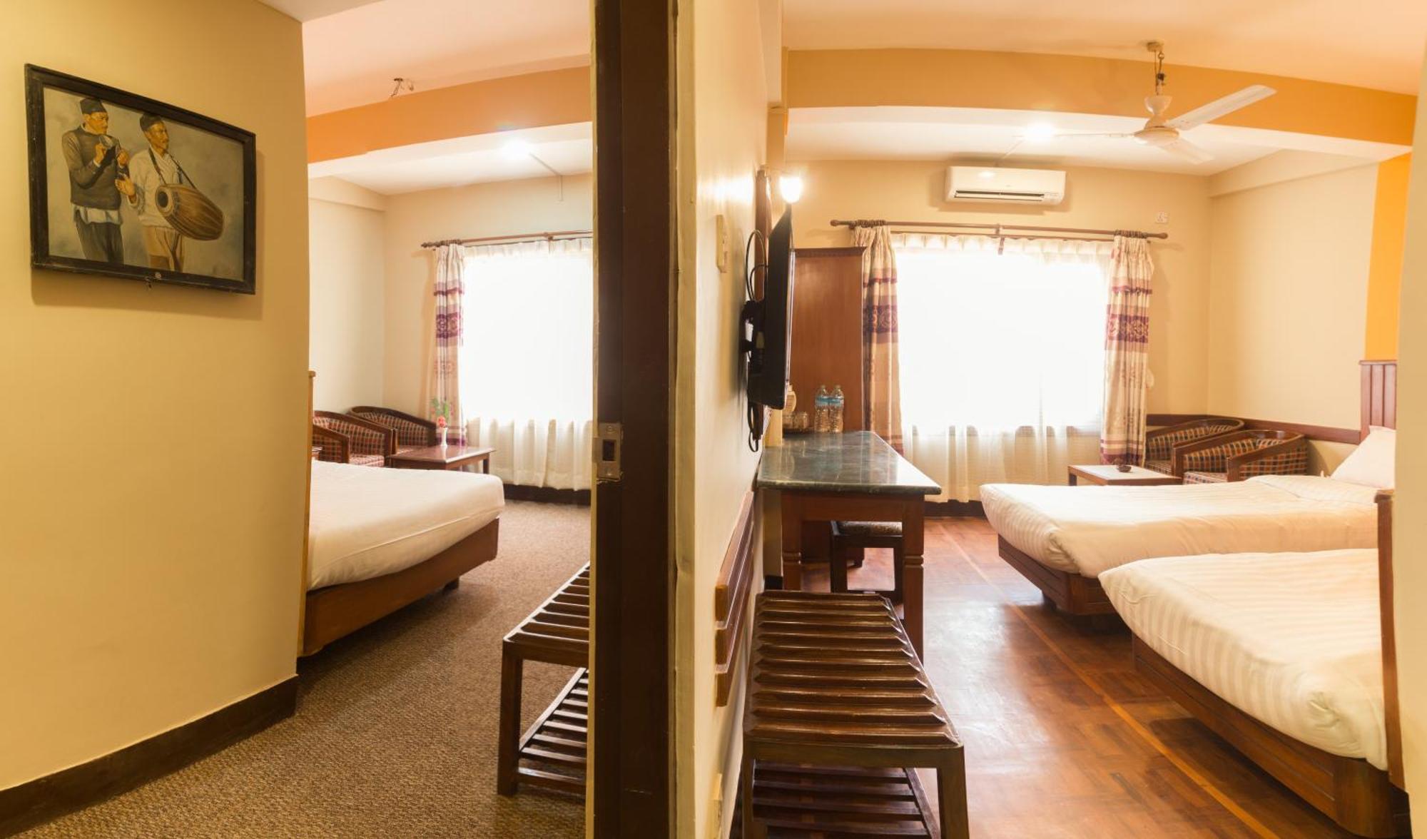 Little Nepal Inn Katmandu Kültér fotó