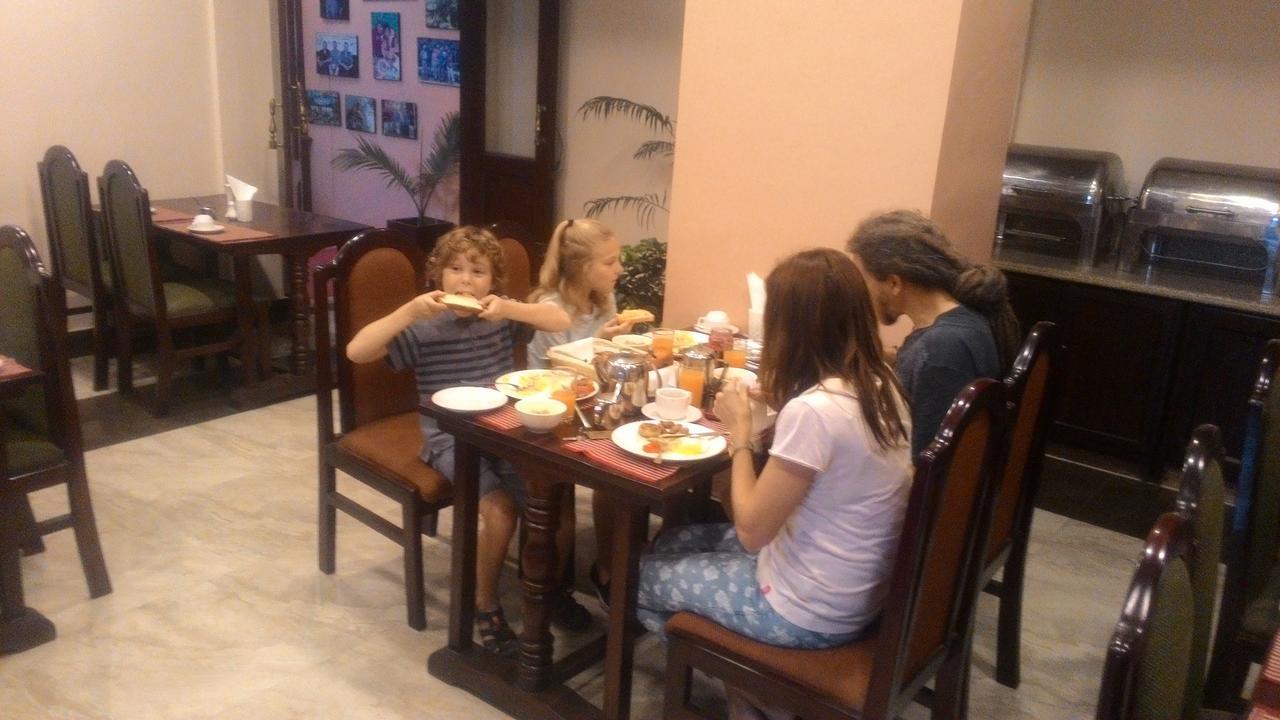 Little Nepal Inn Katmandu Kültér fotó